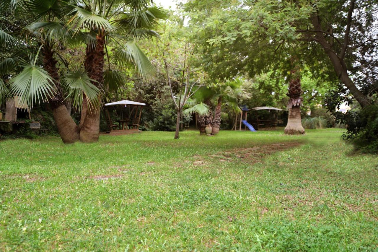 אגדה Les Jardins Du Patriarche Hotel מראה חיצוני תמונה