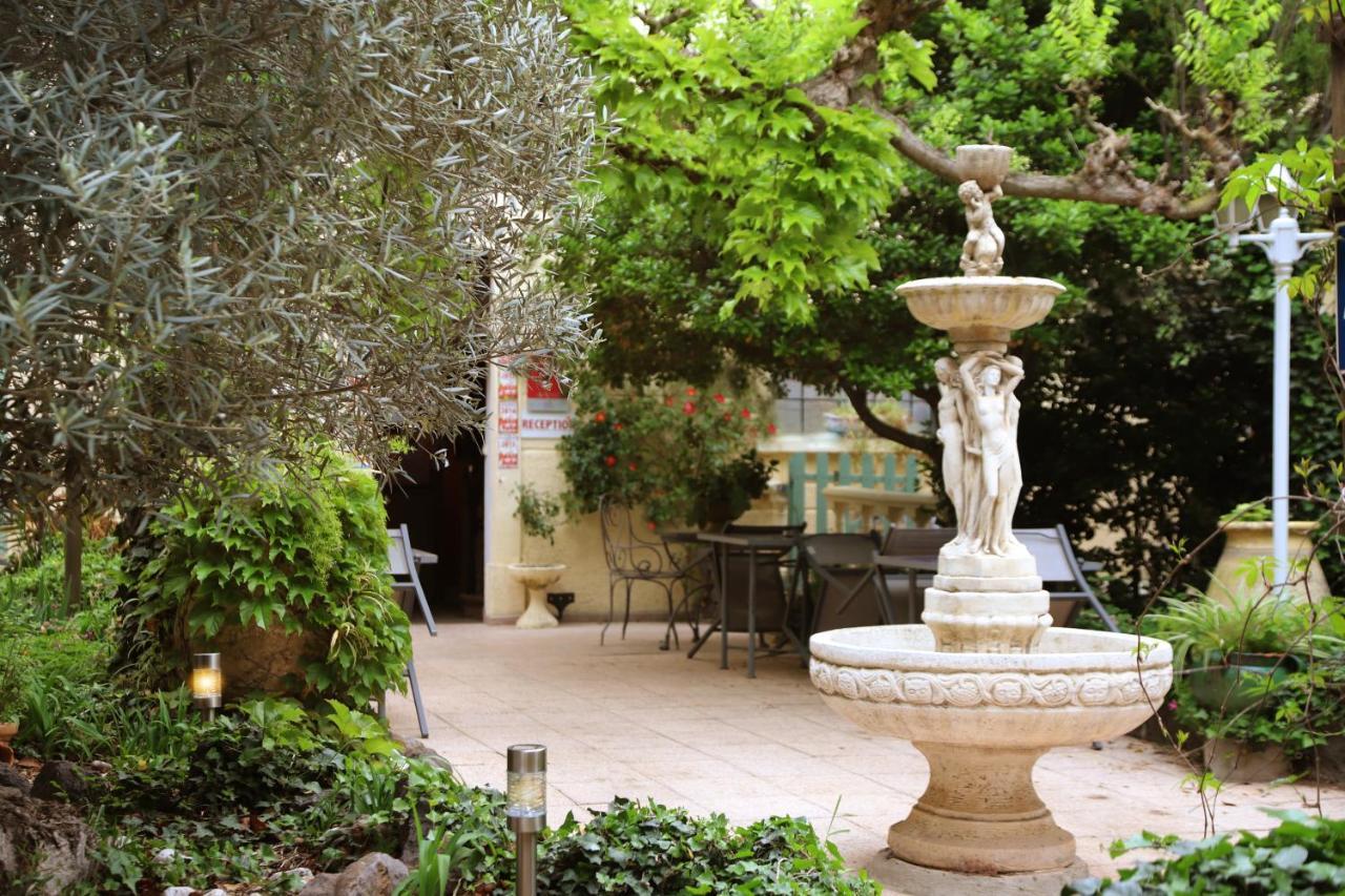 אגדה Les Jardins Du Patriarche Hotel מראה חיצוני תמונה