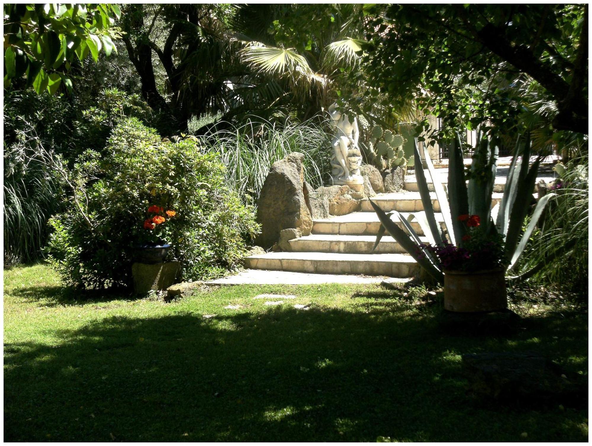 אגדה Les Jardins Du Patriarche Hotel מראה חיצוני תמונה